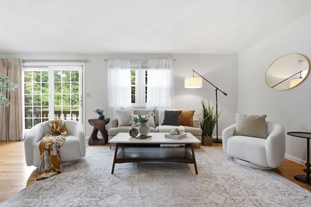213 Apache Way 213, Tewksbury, MA 01876