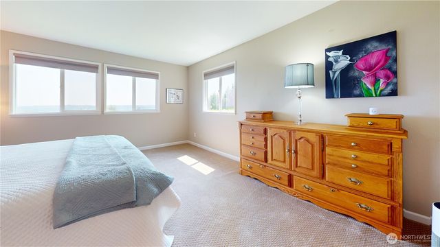4884 NW Chad Court, Silverdale, WA 98383