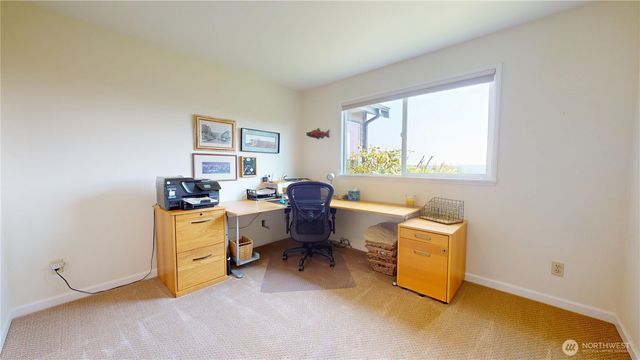 4884 NW Chad Court, Silverdale, WA 98383