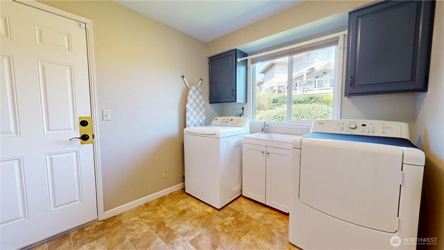 4884 NW Chad Court, Silverdale, WA 98383
