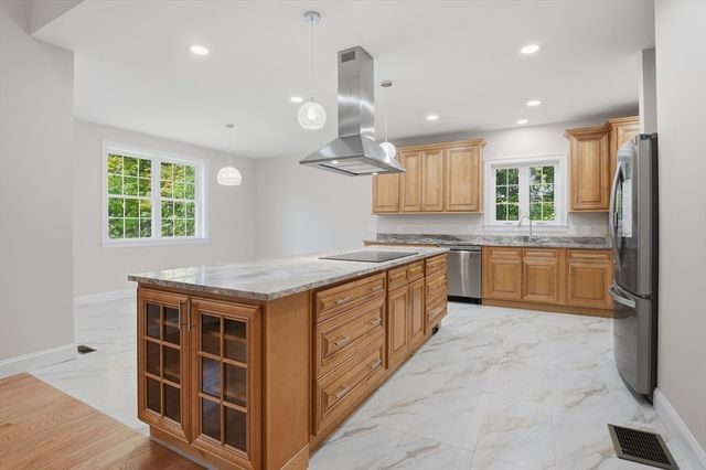 73 Dudley Hill Road, Dudley, MA 01571