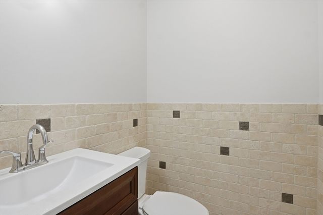 73 Dudley Hill Road, Dudley, MA 01571