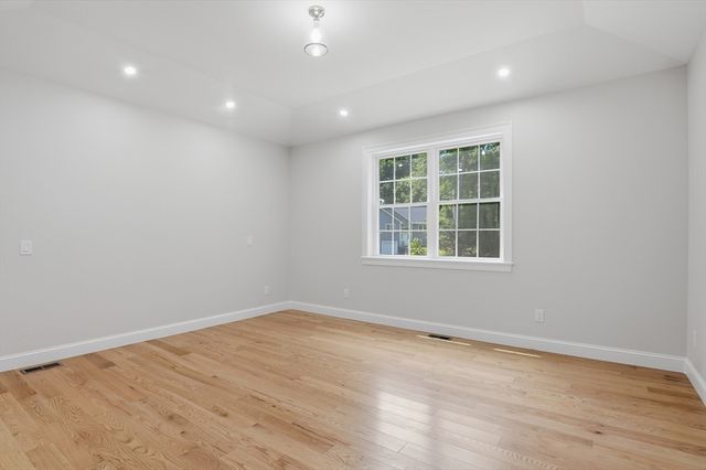 73 Dudley Hill Road, Dudley, MA 01571