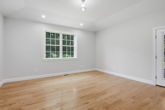 73 Dudley Hill Road, Dudley, MA 01571