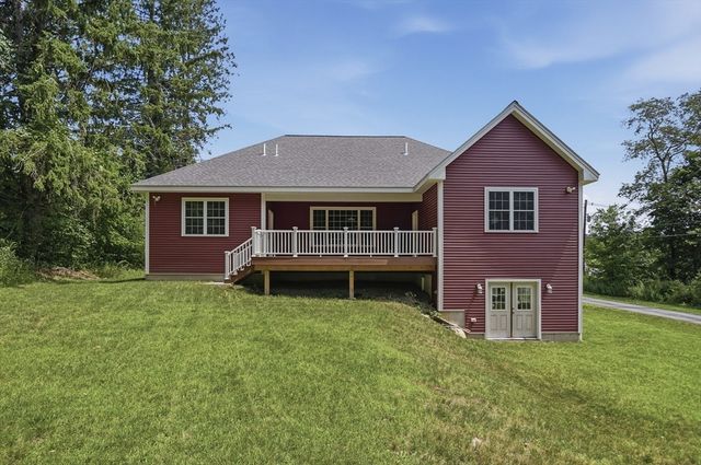 73 Dudley Hill Road, Dudley, MA 01571
