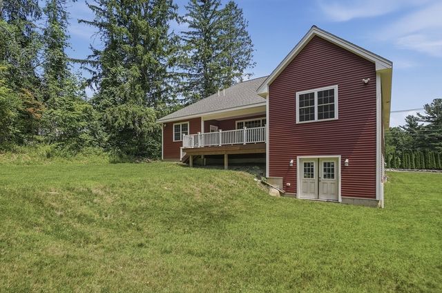 73 Dudley Hill Road, Dudley, MA 01571