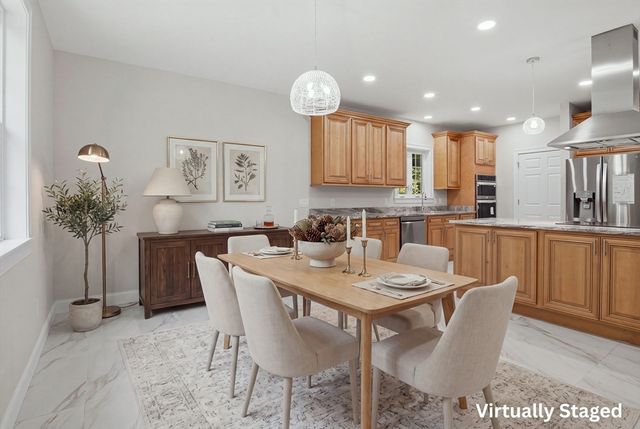 73 Dudley Hill Road, Dudley, MA 01571