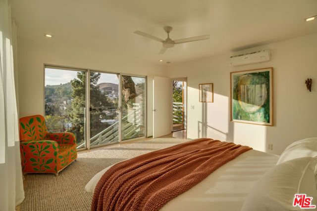 1853 Phillips Way, Los Angeles, CA 90042