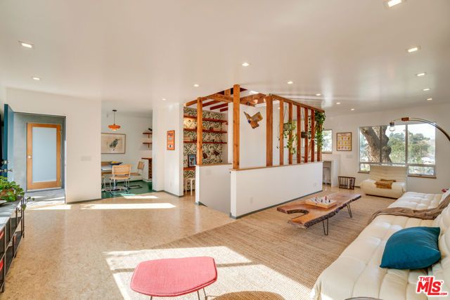 1853 Phillips Way, Los Angeles, CA 90042