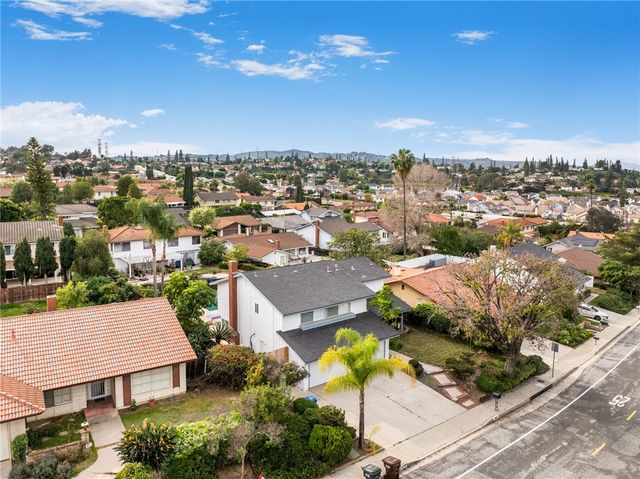16829 Dawn Haven Rd., Hacienda Heights, CA 91745