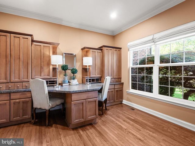 111 KNOLL DR, Collegeville, PA 19426