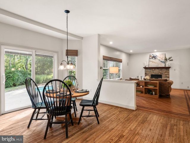 111 KNOLL DR, Collegeville, PA 19426