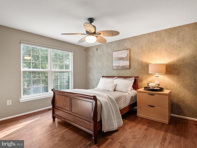 111 KNOLL DR, Collegeville, PA 19426