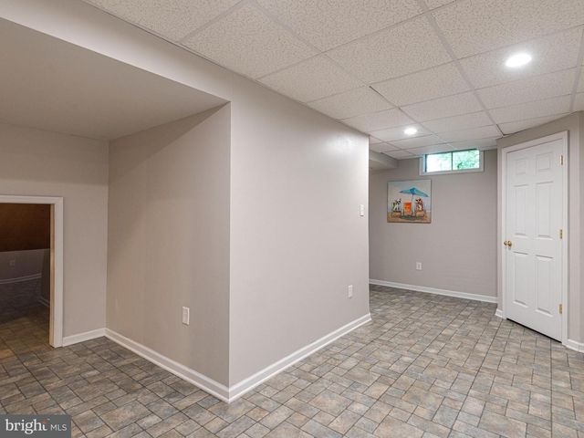 111 KNOLL DR, Collegeville, PA 19426