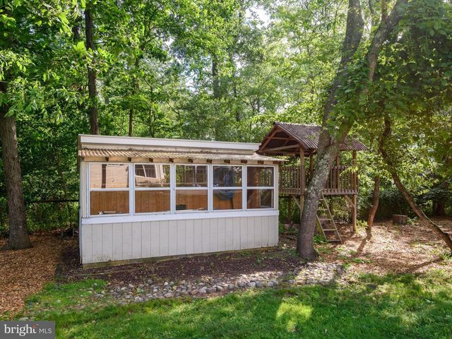 111 KNOLL DR, Collegeville, PA 19426