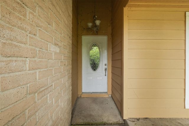 13811 Flagstone Drive, Houston, TX 77041