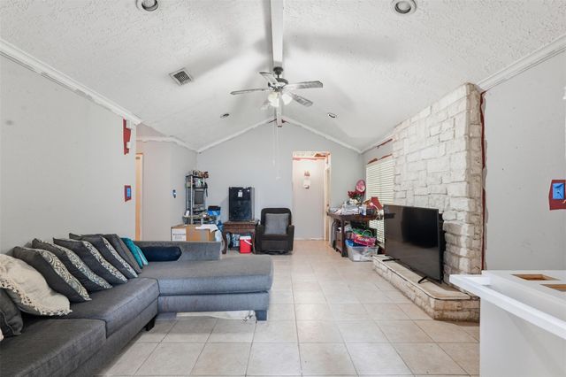 13811 Flagstone Drive, Houston, TX 77041