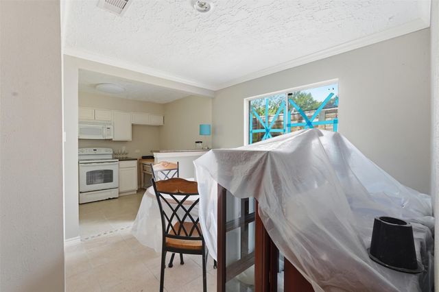 13811 Flagstone Drive, Houston, TX 77041