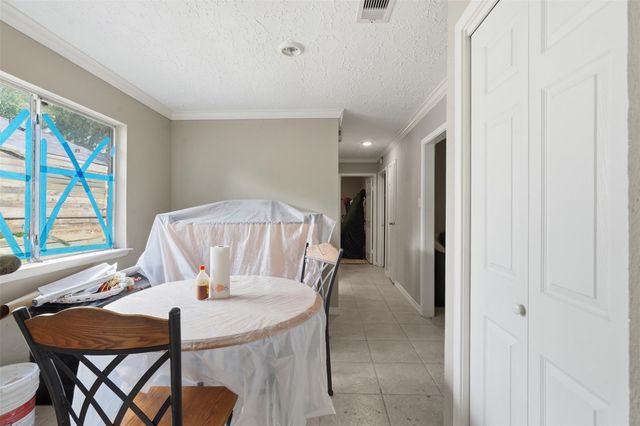 13811 Flagstone Drive, Houston, TX 77041