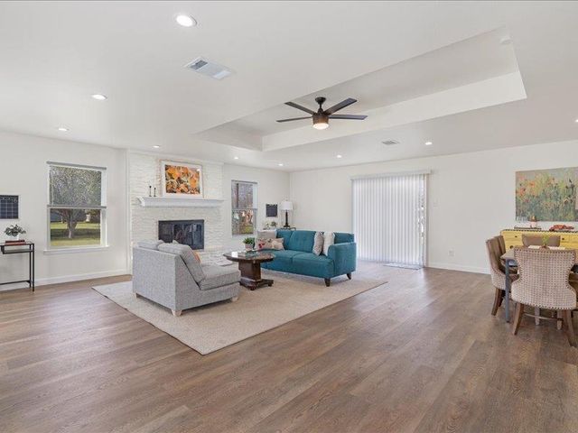 1312 Hyman LN, Austin, TX 78742