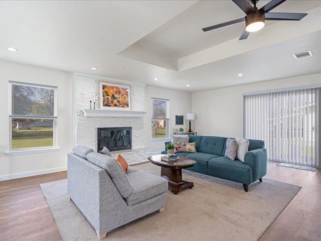 1312 Hyman LN, Austin, TX 78742