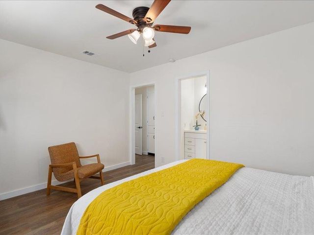 1312 Hyman LN, Austin, TX 78742