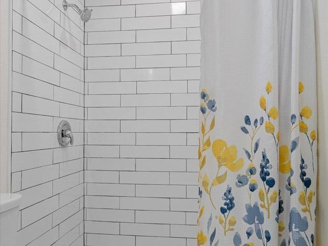 1312 Hyman LN, Austin, TX 78742