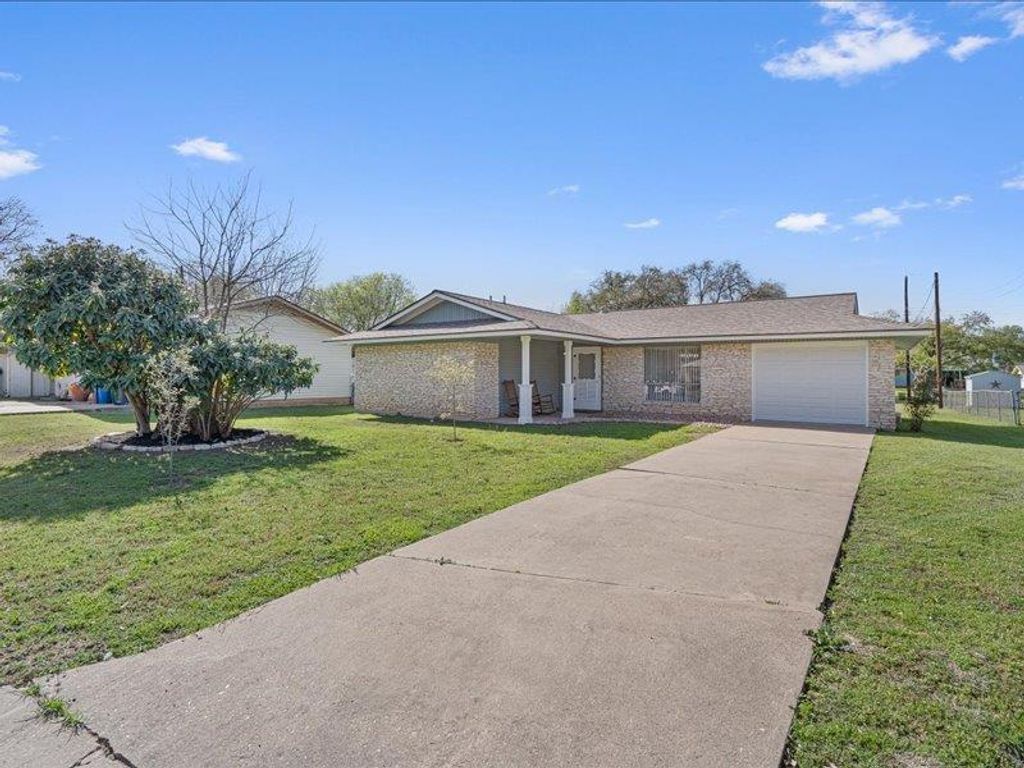 1312 Hyman LN, Austin, TX 78742