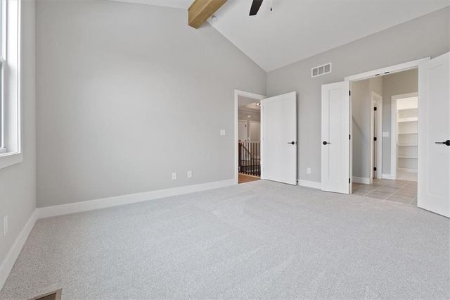 24948 W 94th Place, Lenexa, KS 66227