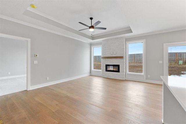 24948 W 94th Place, Lenexa, KS 66227