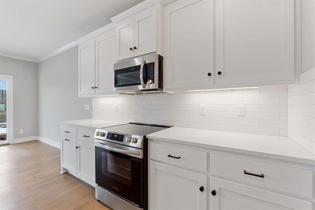 24948 W 94th Place, Lenexa, KS 66227