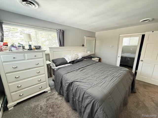 1322 N Monroe Street, Lapeer, MI 48446