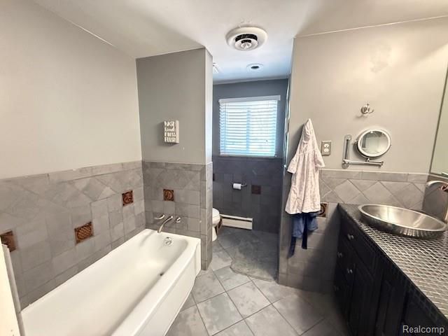 1322 N Monroe Street, Lapeer, MI 48446