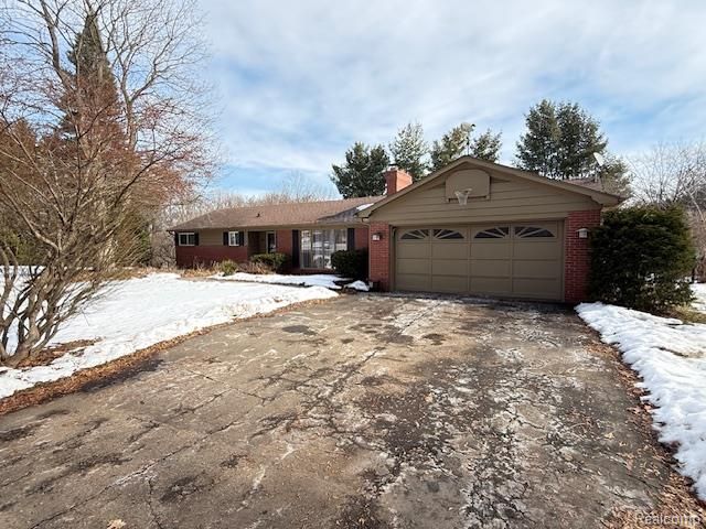 1322 N Monroe Street, Lapeer, MI 48446