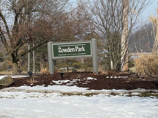 1322 N Monroe Street, Lapeer, MI 48446