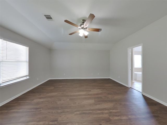 3126 Lake Breeze Lane, Crosby, TX 77532