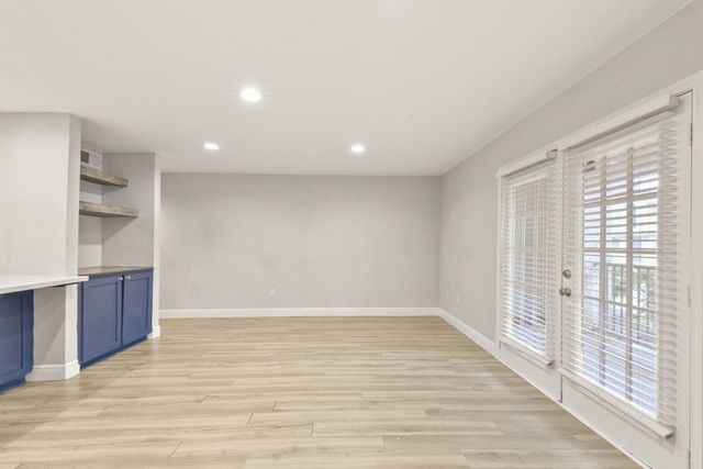 12633 Memorial Drive 177, Houston, TX 77024