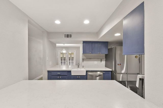 12633 Memorial Drive 177, Houston, TX 77024