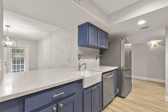 12633 Memorial Drive 177, Houston, TX 77024