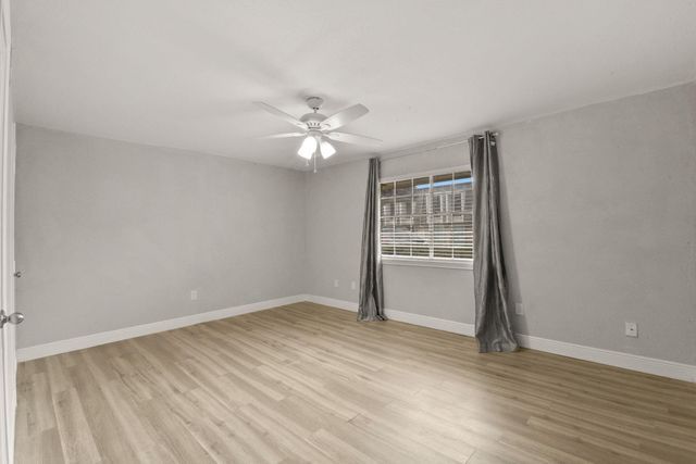 12633 Memorial Drive 177, Houston, TX 77024