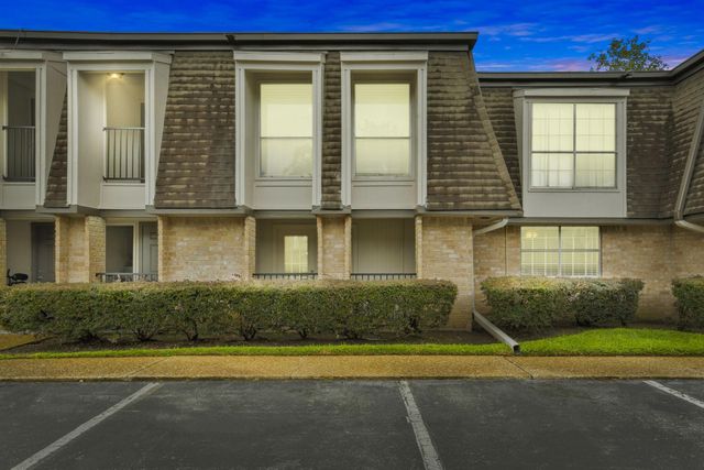 12633 Memorial Drive 177, Houston, TX 77024