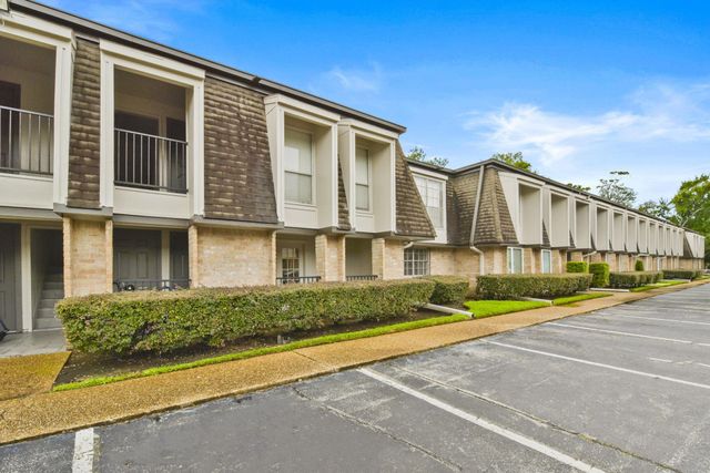 12633 Memorial Drive 177, Houston, TX 77024