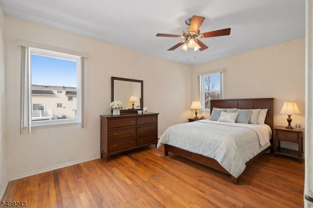 14 Pembrook Dr, Kenilworth Boro, NJ 07033