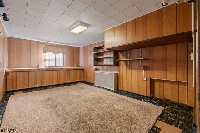 14 Pembrook Dr, Kenilworth Boro, NJ 07033