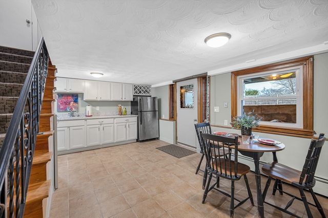 65 Ripley Rd, Medford, MA 02155