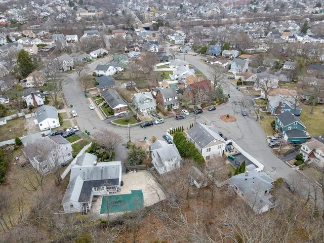 65 Ripley Rd, Medford, MA 02155