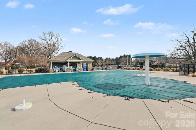 173 Glastonbury Drive, Mooresville, NC 28115