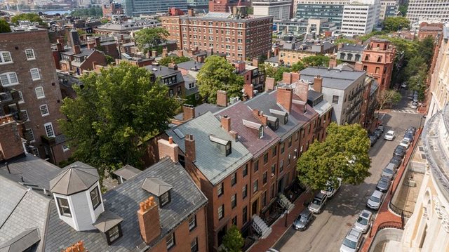 75 Hancock St, Boston, MA 02114