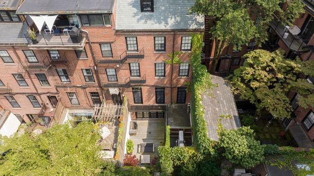 75 Hancock St, Boston, MA 02114