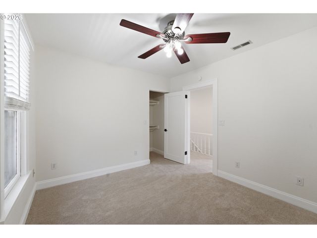 73 Ne HANCOCK St, Portland, OR 97212